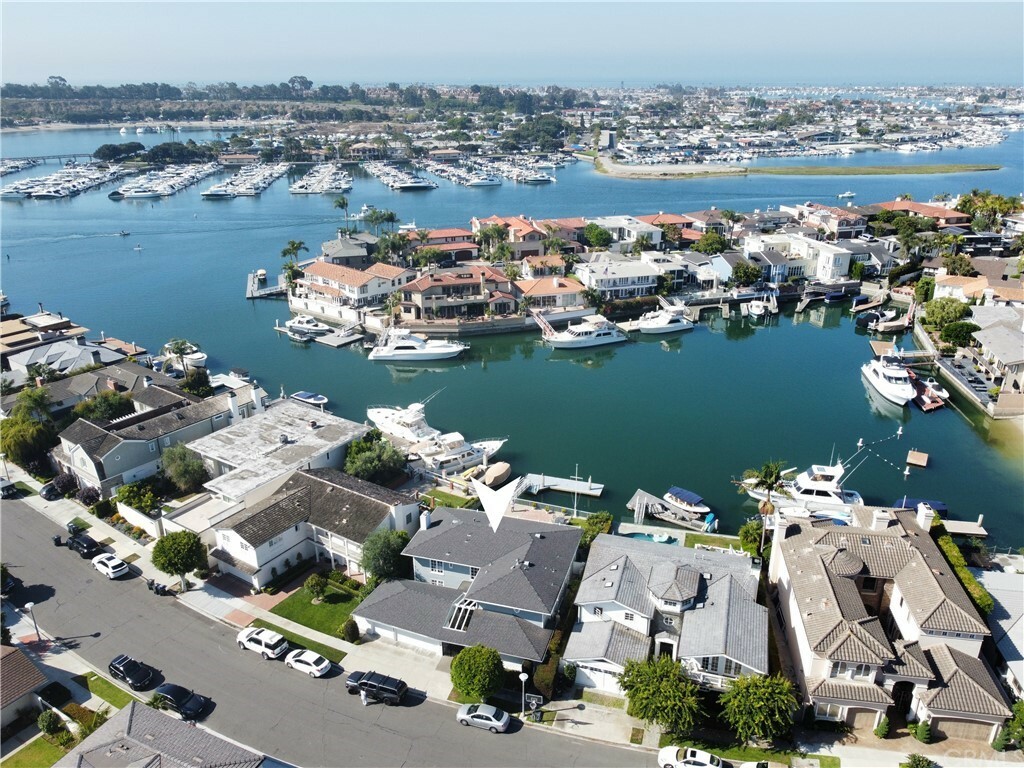 Property Photo: 401 Evening Star Lane CA 92660