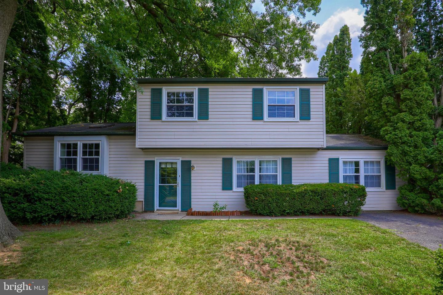 Property Photo: 5855 Clarkson Drive PA 17520