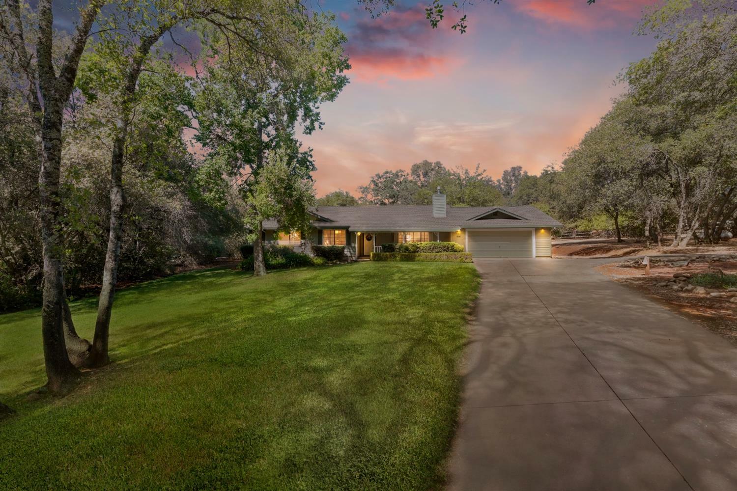 Property Photo:  4091 Vista Del Monte Drive  CA 95682 
