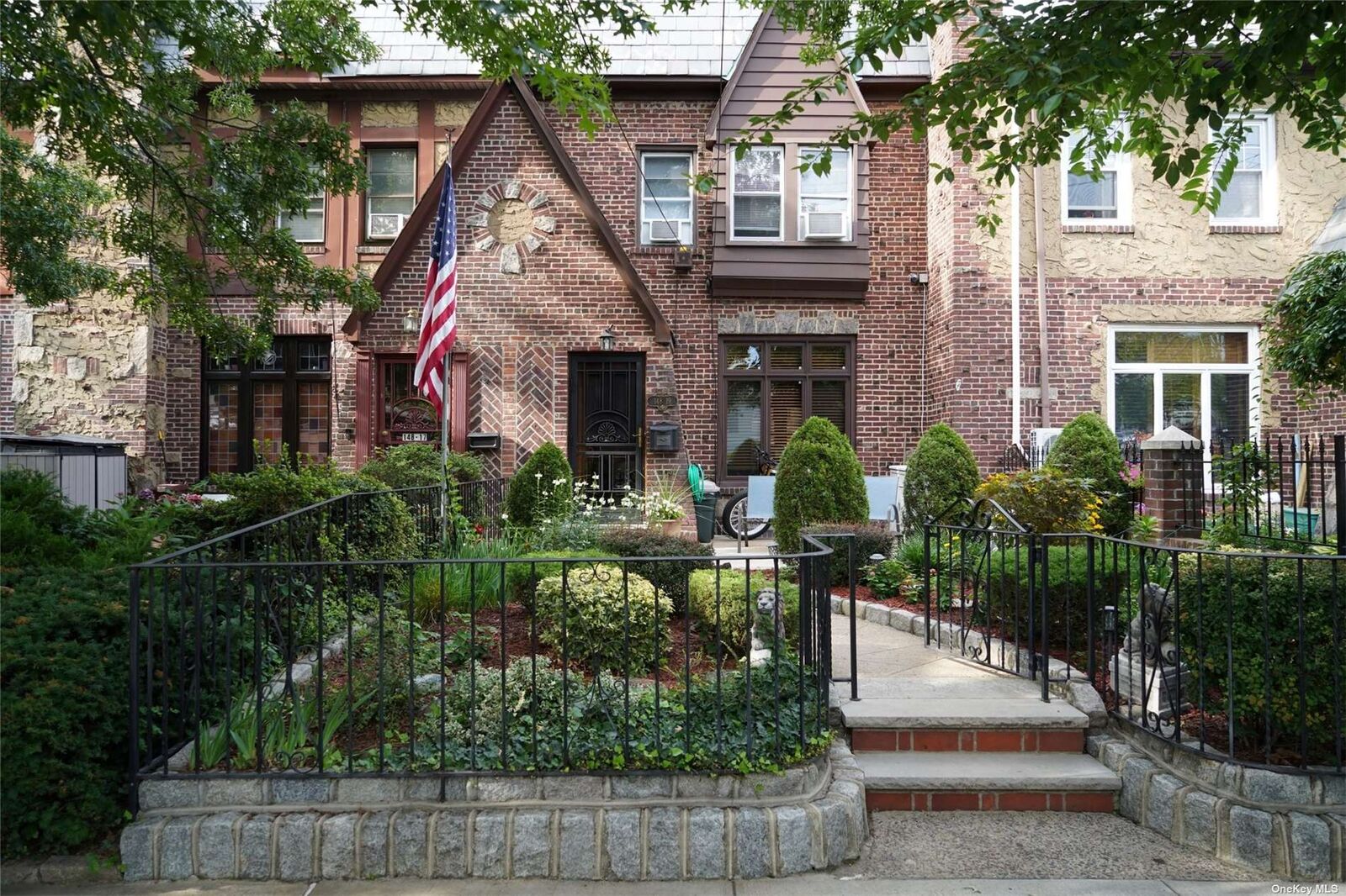Property Photo: 148-19 Willets Point Boulevard NY 11357