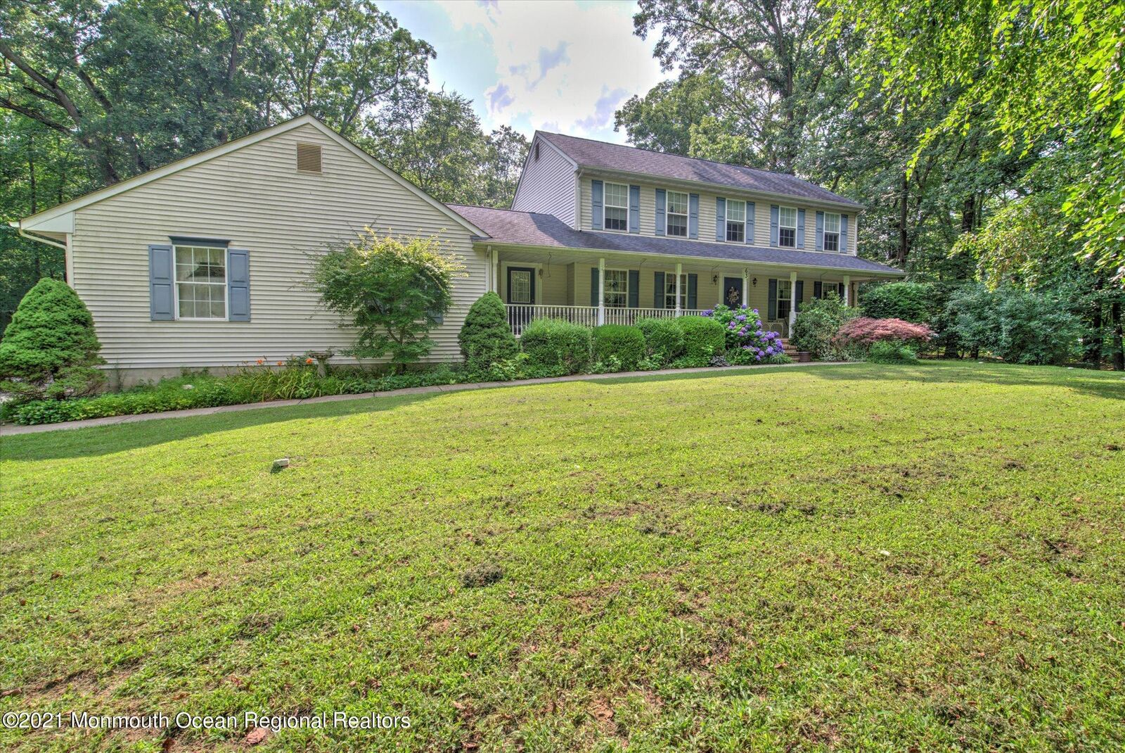 Property Photo:  63 Brynmore Road  NJ 08533 