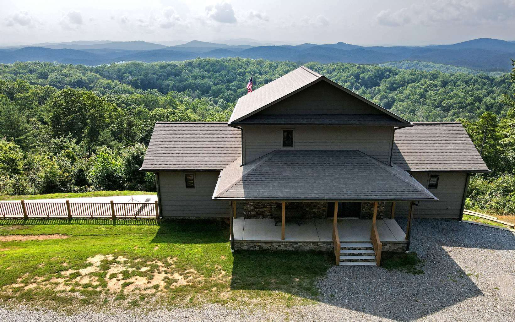 Property Photo:  545 Skyland Trail  NC 28906 