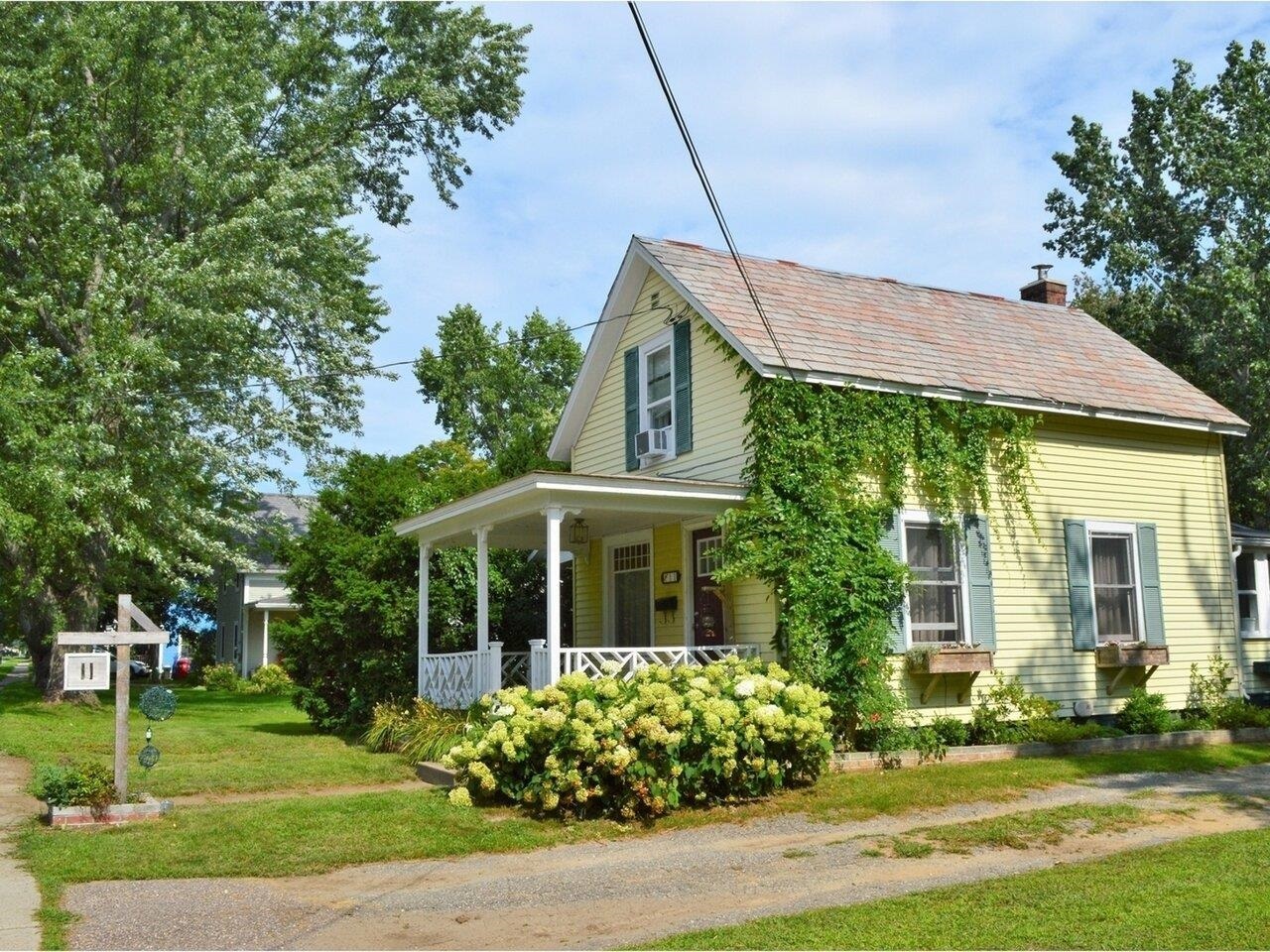 Property Photo:  11 North Street  VT 05452 