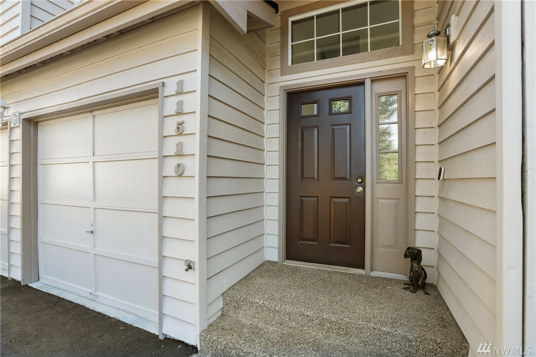 Property Photo: 11510 114th Ct NE 3B WA 98033