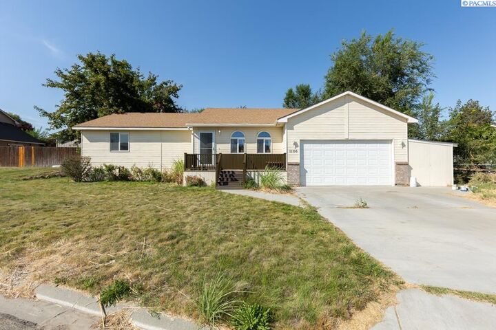 1106 Odin  Benton City WA 99320 photo