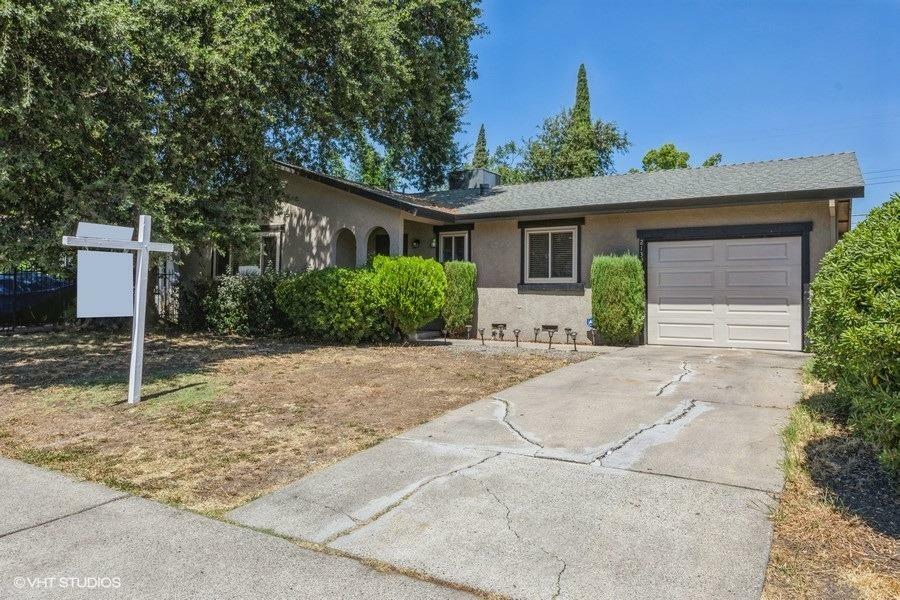 Property Photo:  2133 Oneil  CA 95822 