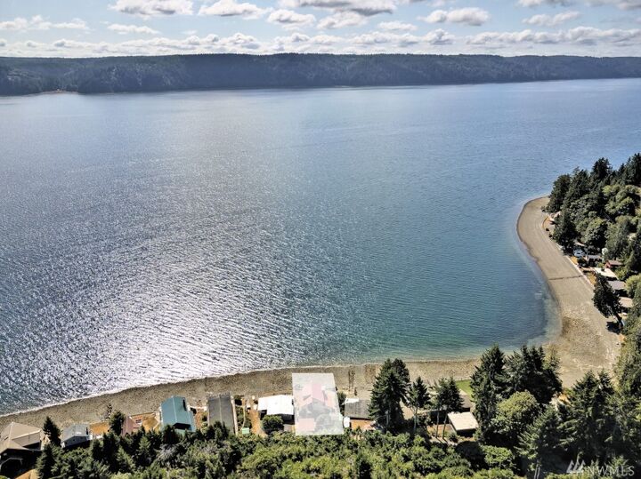 Property Photo: 100 N Beach Dr WA 98592