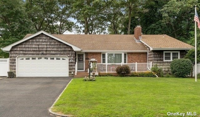 Property Photo: 18 Hallock Road NY 11772