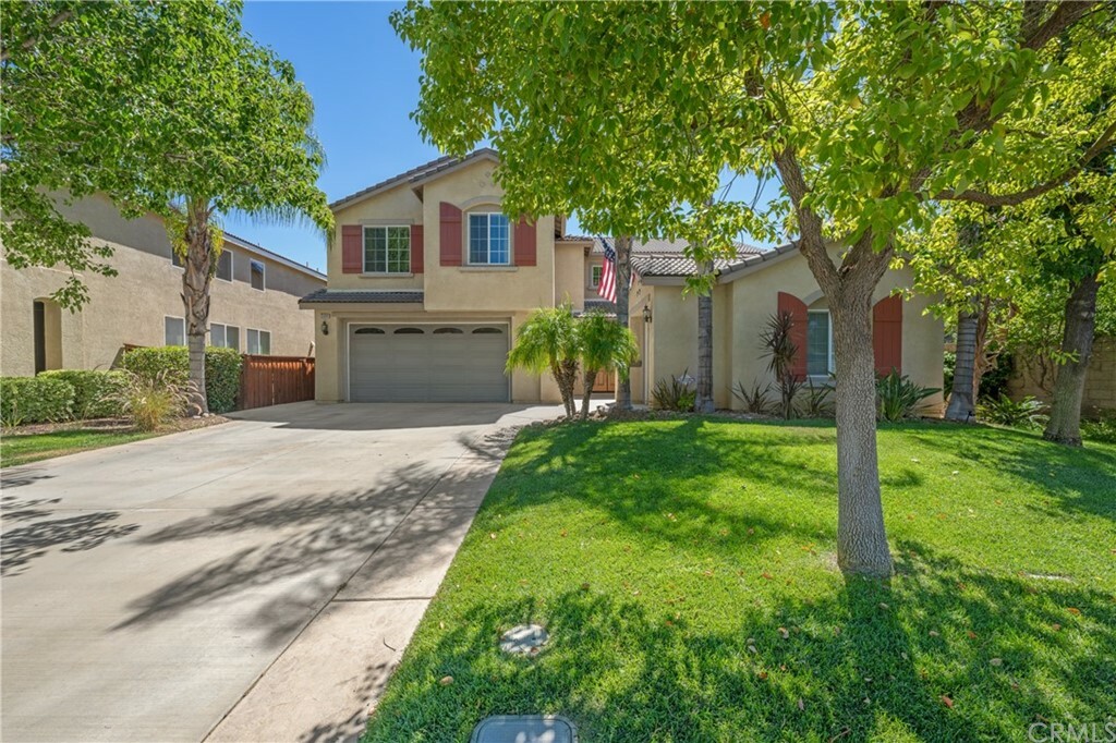 Property Photo:  35994 Banyan Rim Drive  CA 92595 