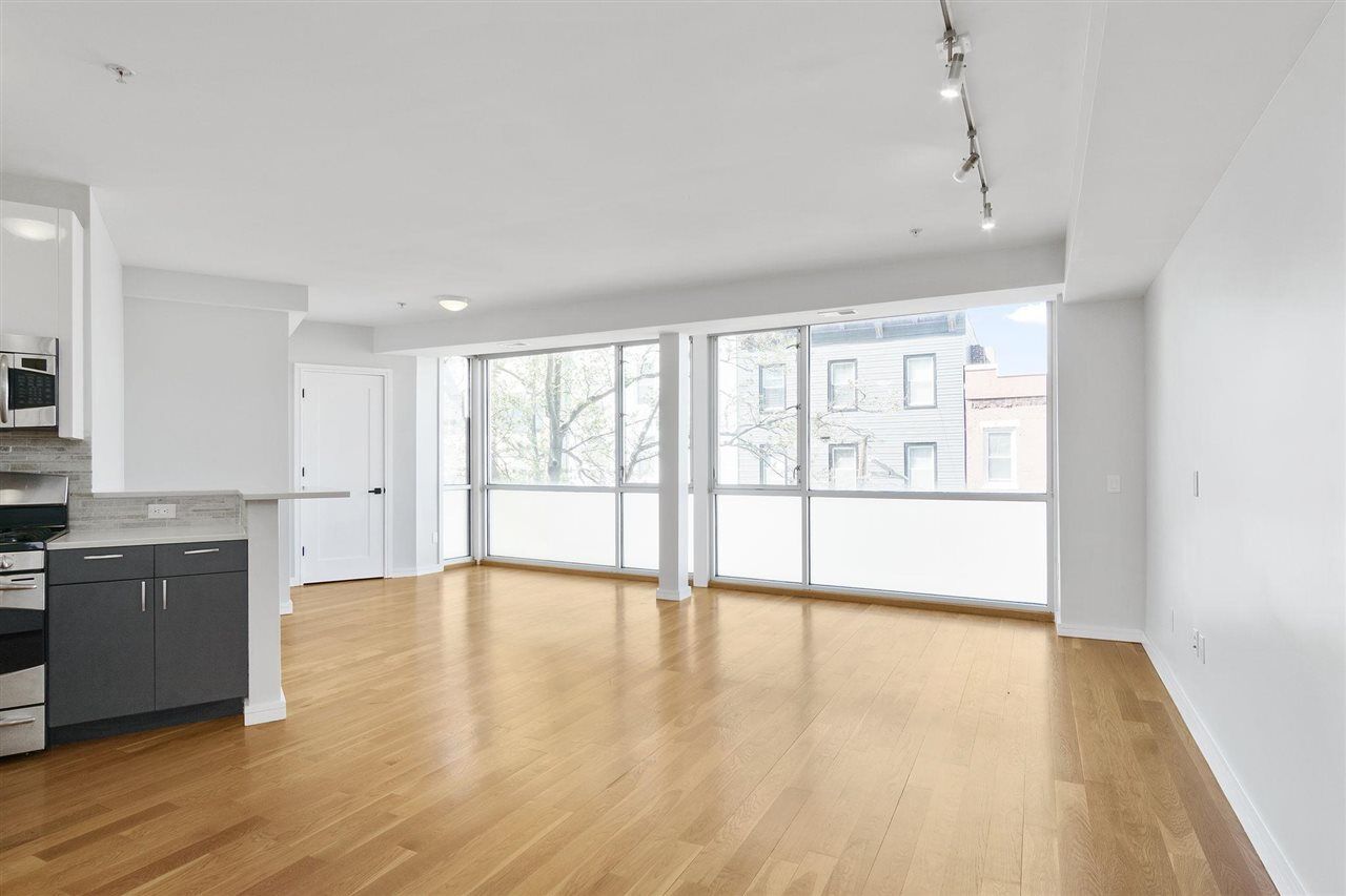 Property Photo: 333 3rd St 302 NJ 07302