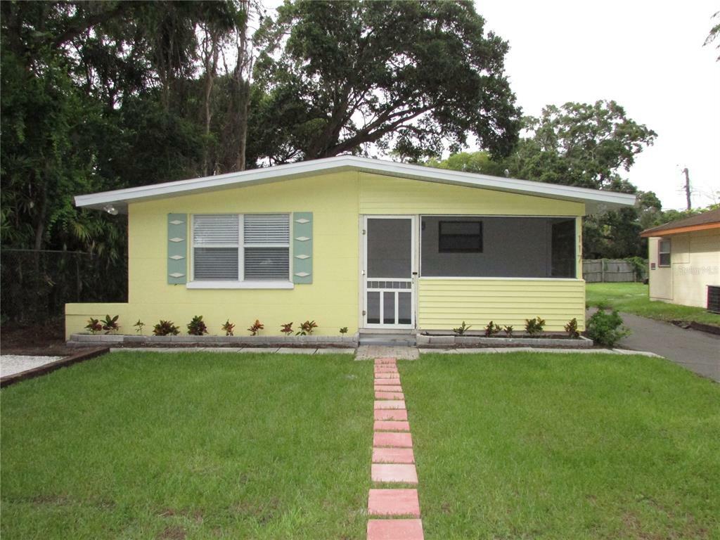 Property Photo:  1117 Patterson Drive  FL 34234 