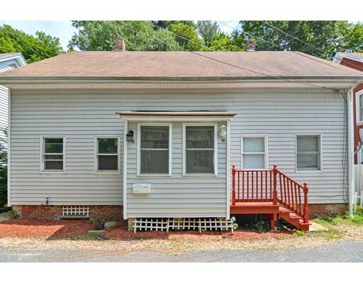 Property Photo:  10 Allen Ct 10  MA 01532 