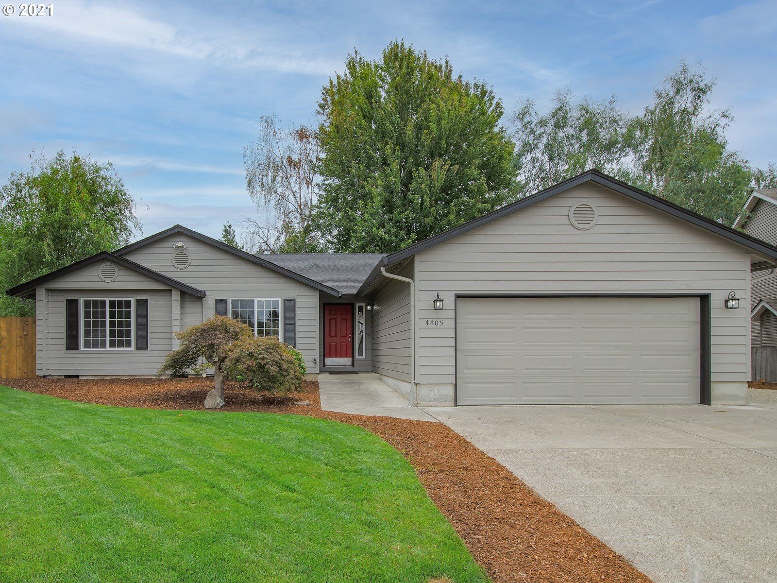 Property Photo: 4405 NE 46th Cir WA 98661
