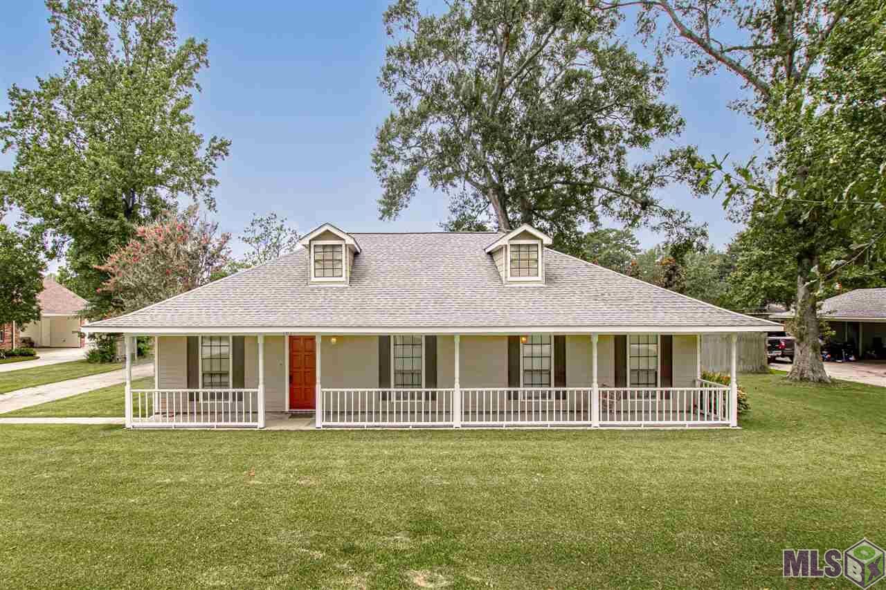 Property Photo:  1821 S Houmas Ave  LA 70737 