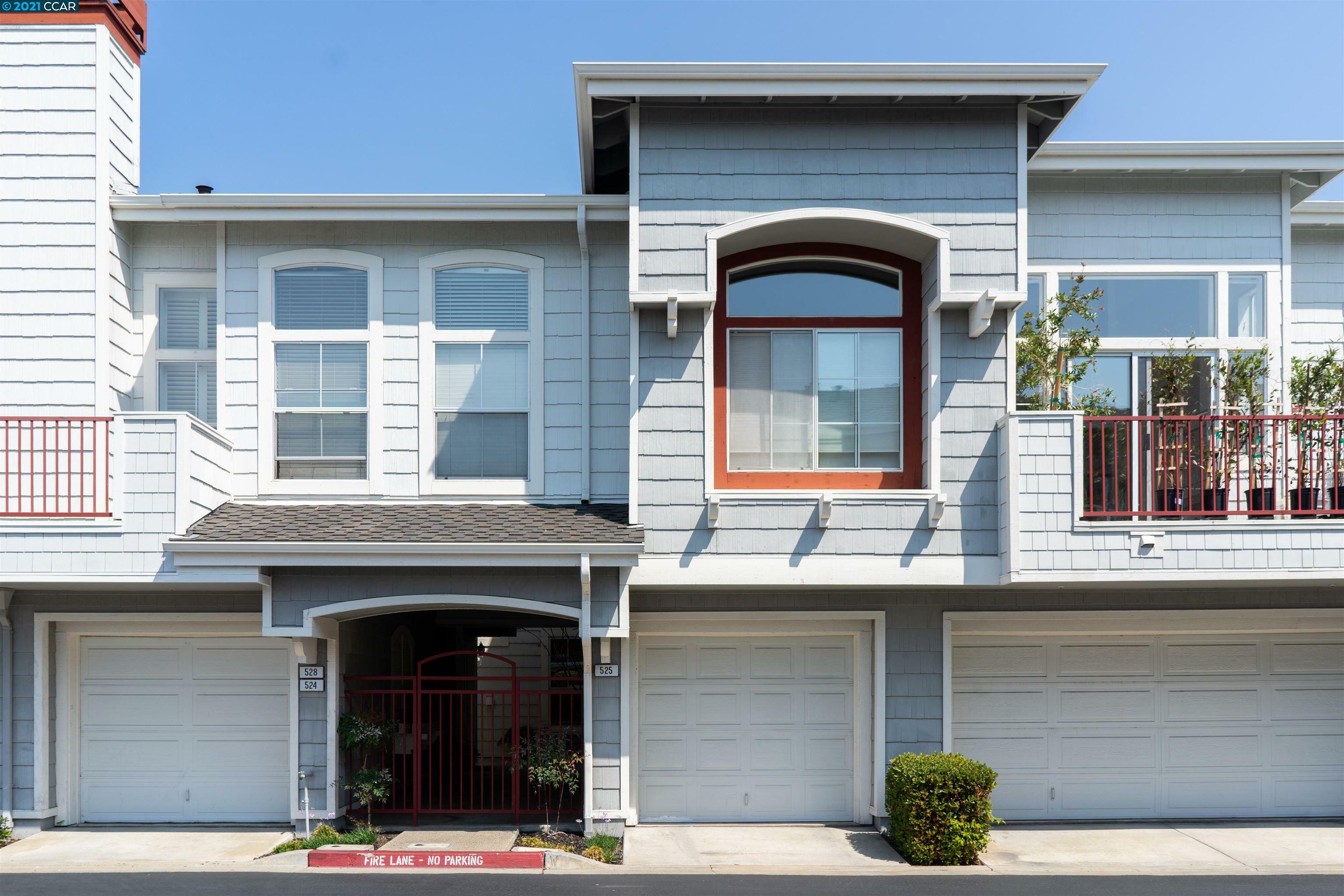 Property Photo:  525 Shoal Cir 14  CA 94065 