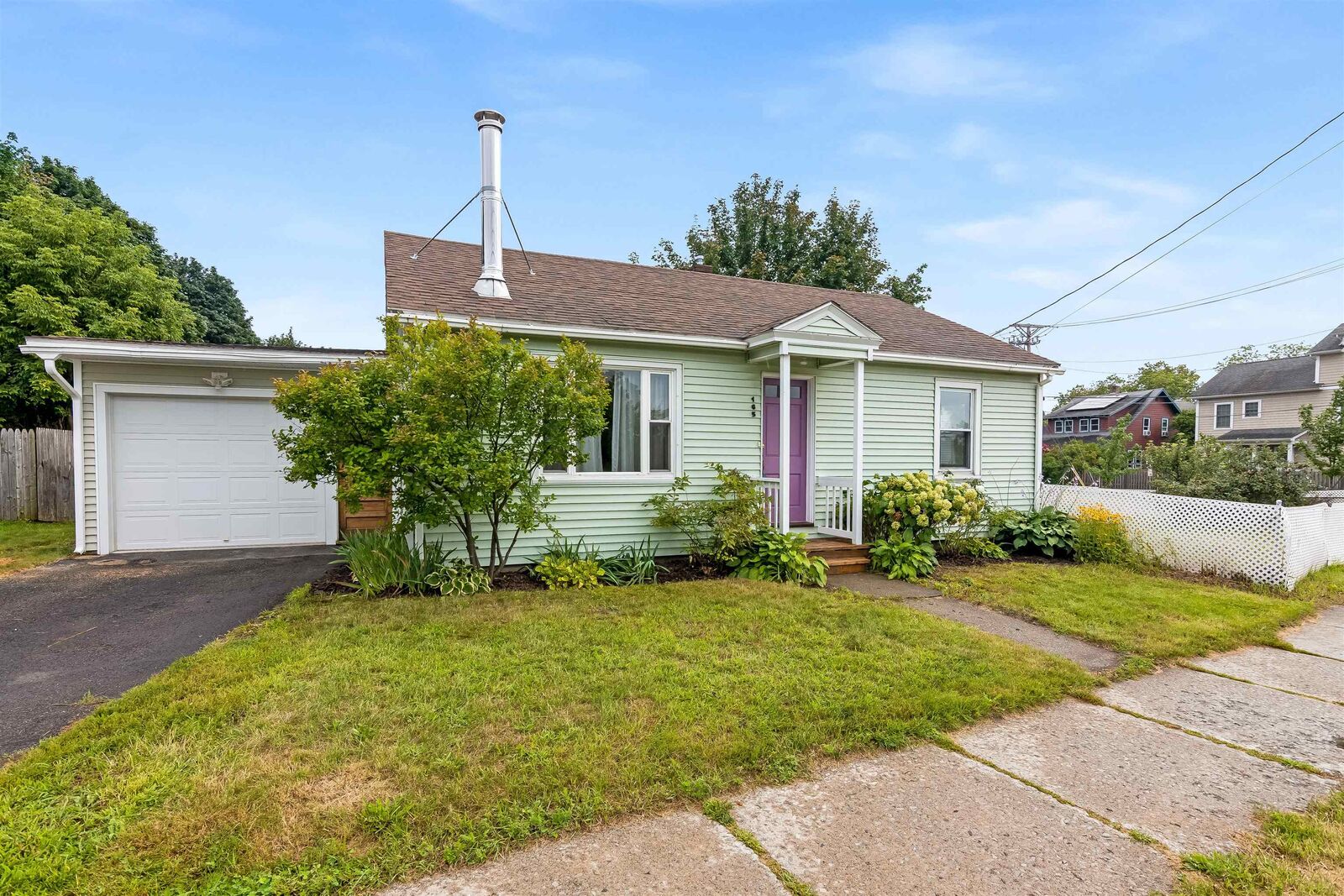 Property Photo:  165 Manhattan Drive  VT 05401 