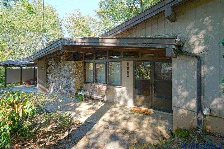 3062  Deering Dr NW  Salem OR 97304 photo