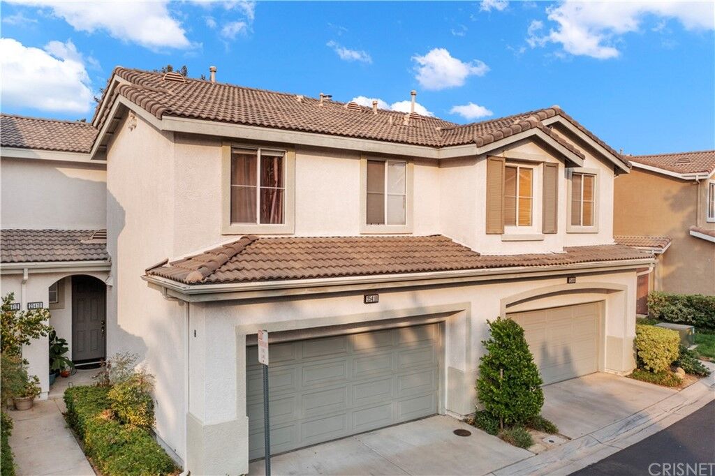 Property Photo: 25410 Parkwood Lane CA 91350