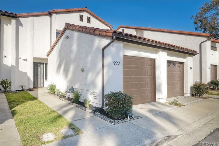 Property Photo: 922 Fuchsia Lane CA 92011