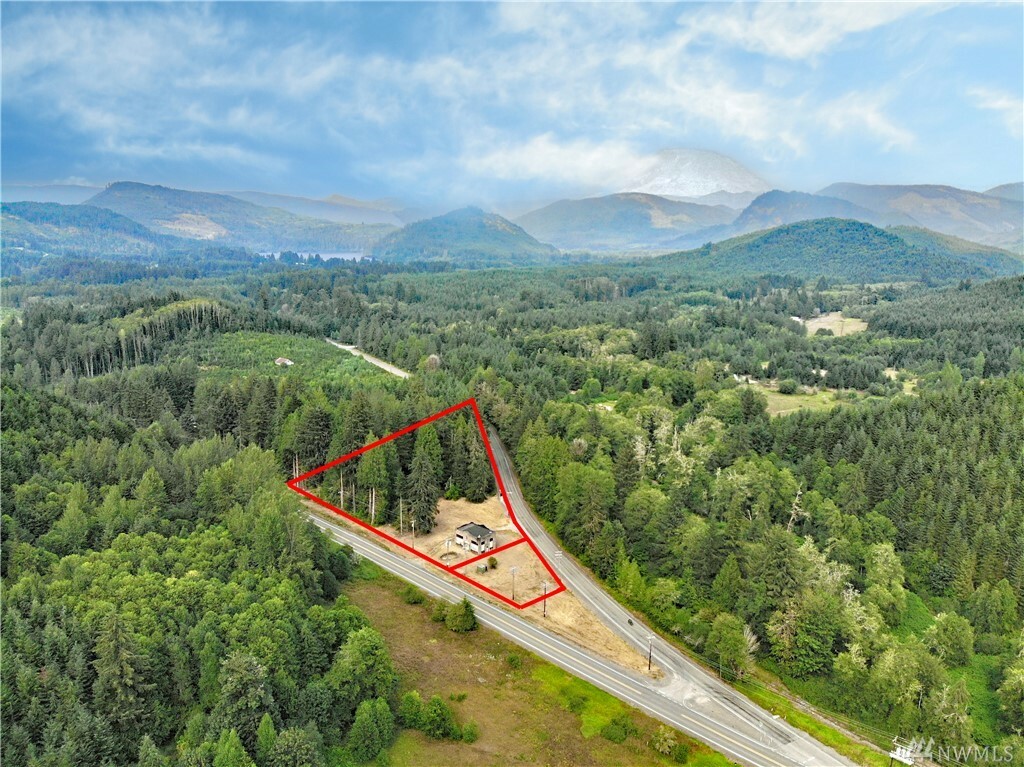 Property Photo:  2462 State Highway 7  WA 98356 