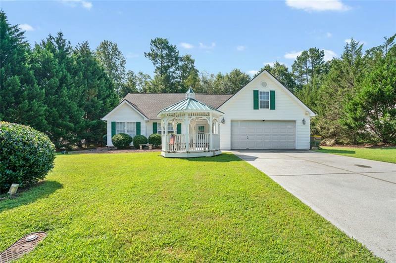 Property Photo:  753 Evergreen Drive  GA 30680 