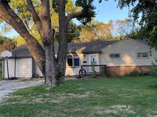 Property Photo: 3303 Newport Road MO 64505