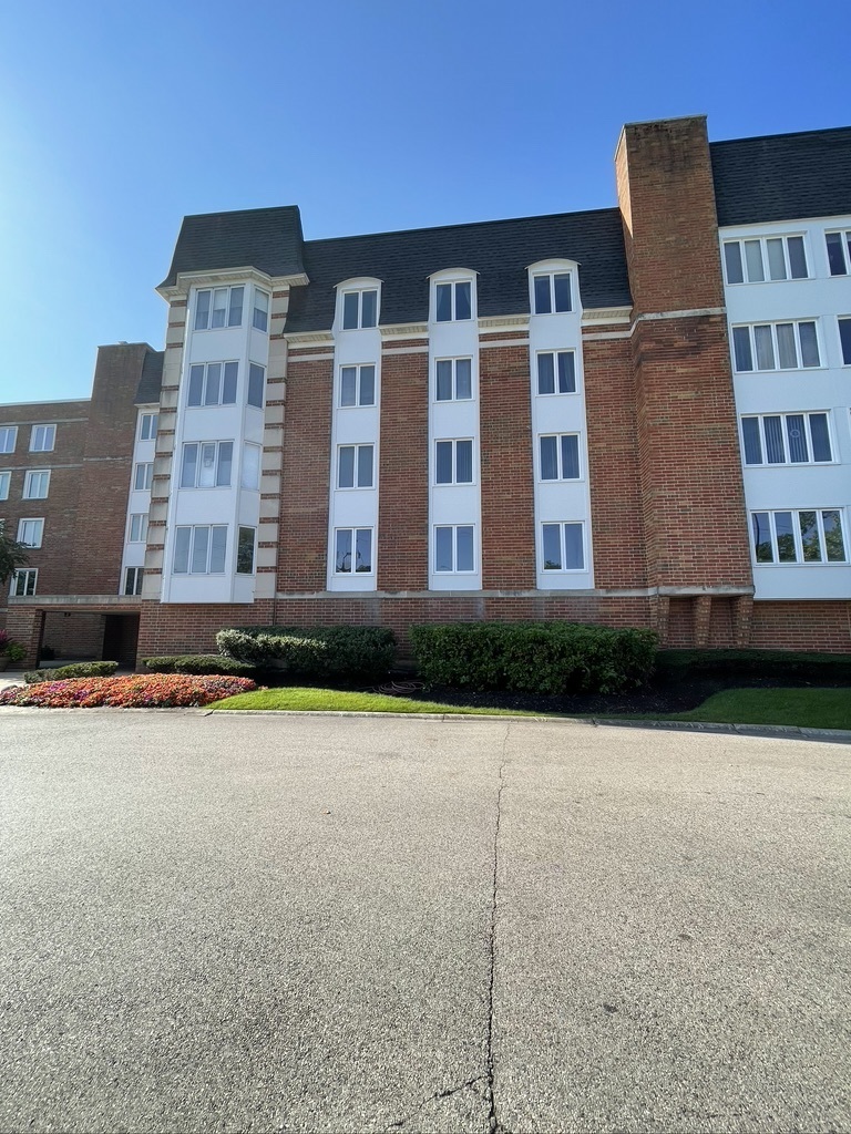 Property Photo:  100 Lake Boulevard 645  IL 60089 