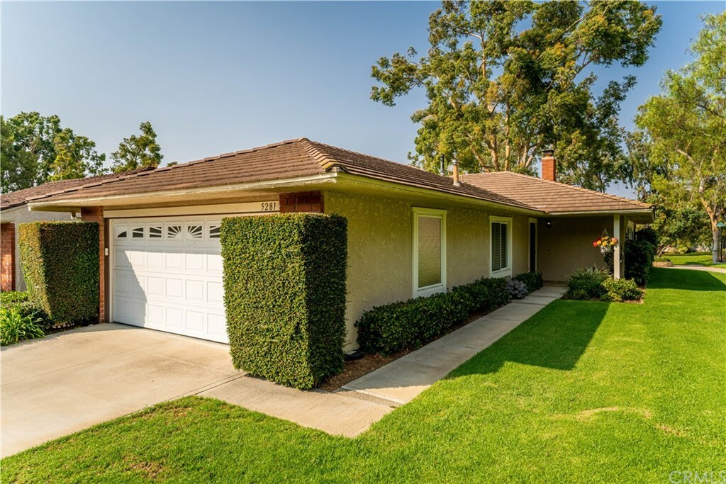 Property Photo:  5281 Thorn Tree Lane  CA 92612 