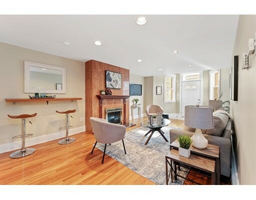 Property Photo:  352 Tappan Street 1  MA 02445 