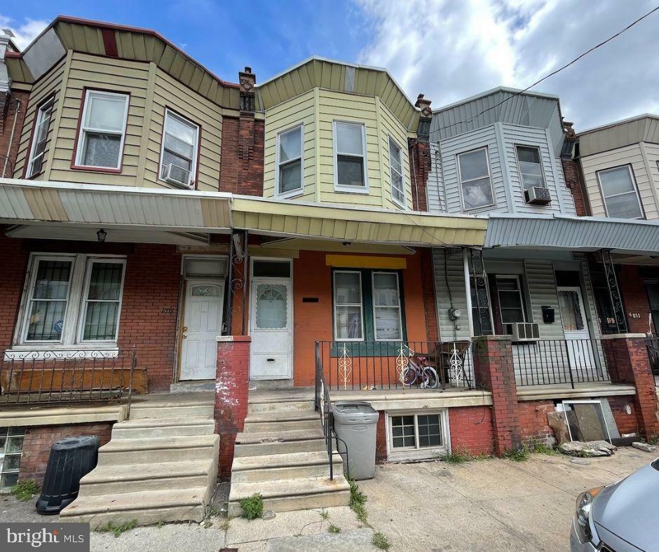 Property Photo: 4815 N Carlisle Street PA 19141