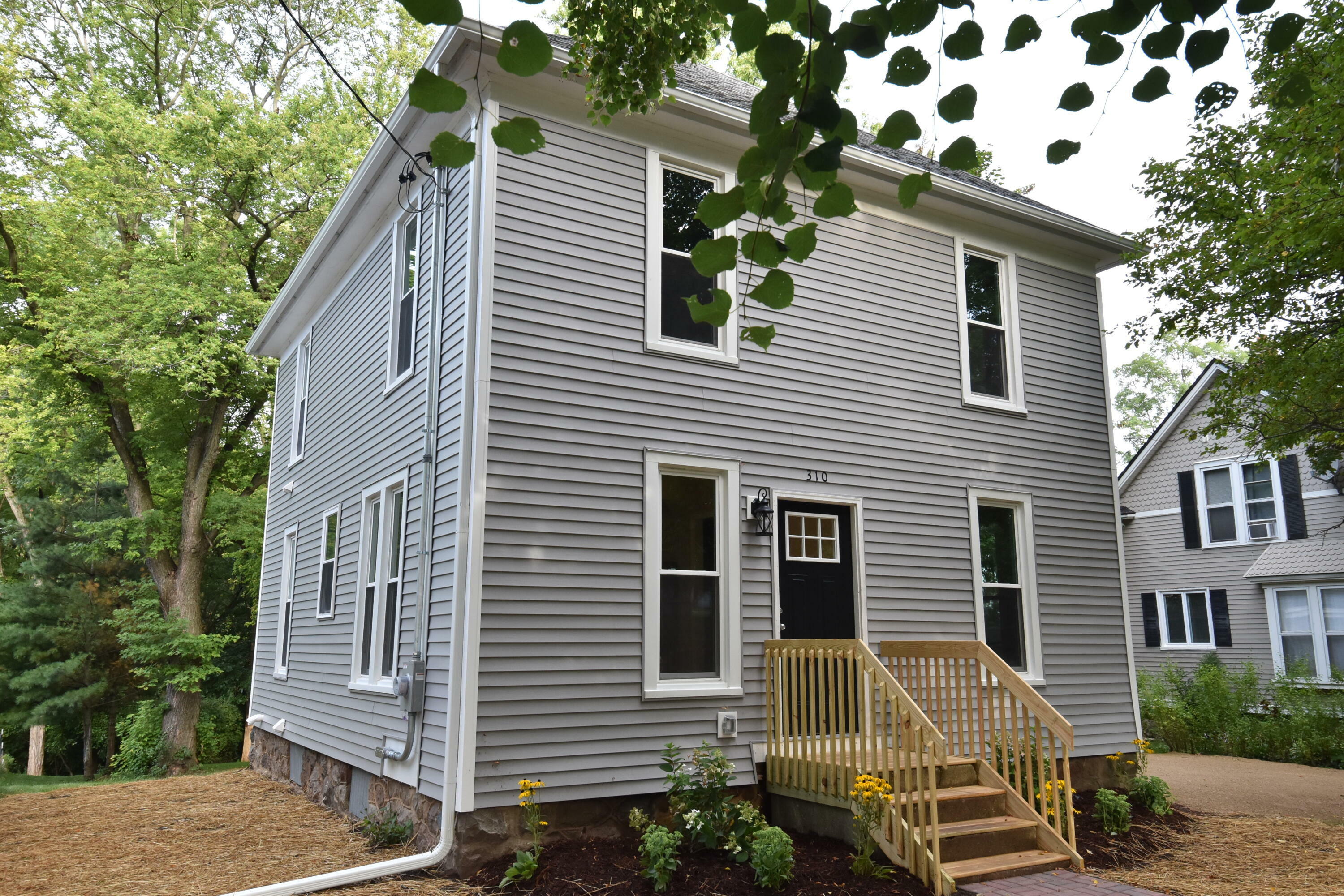 Property Photo: 310 N 5th St WI 53115
