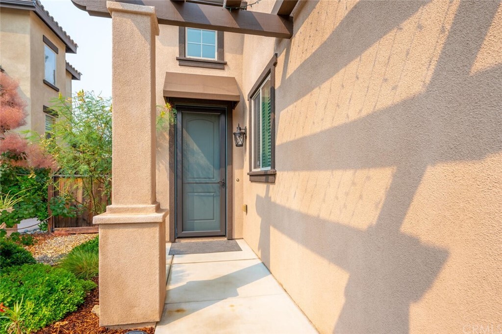 Property Photo: 9080 Coromar Court CA 93422