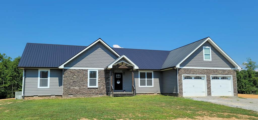 Property Photo: 6565 Toestring Valley Road TN 37381