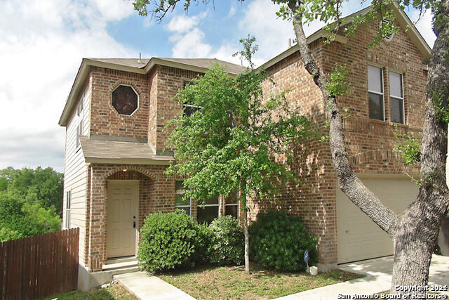 Property Photo: 10523 Medio Creek TX 78245