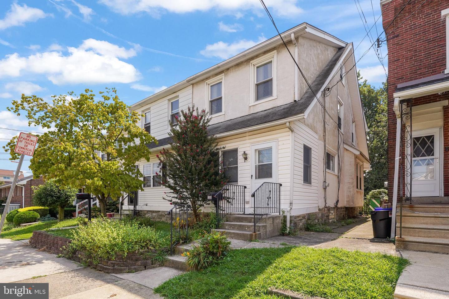 Property Photo: 130 E Washington Avenue PA 19018