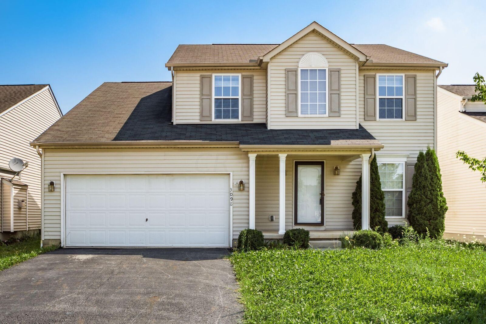 Property Photo: 3098 McCutcheon Crossing Drive OH 43219