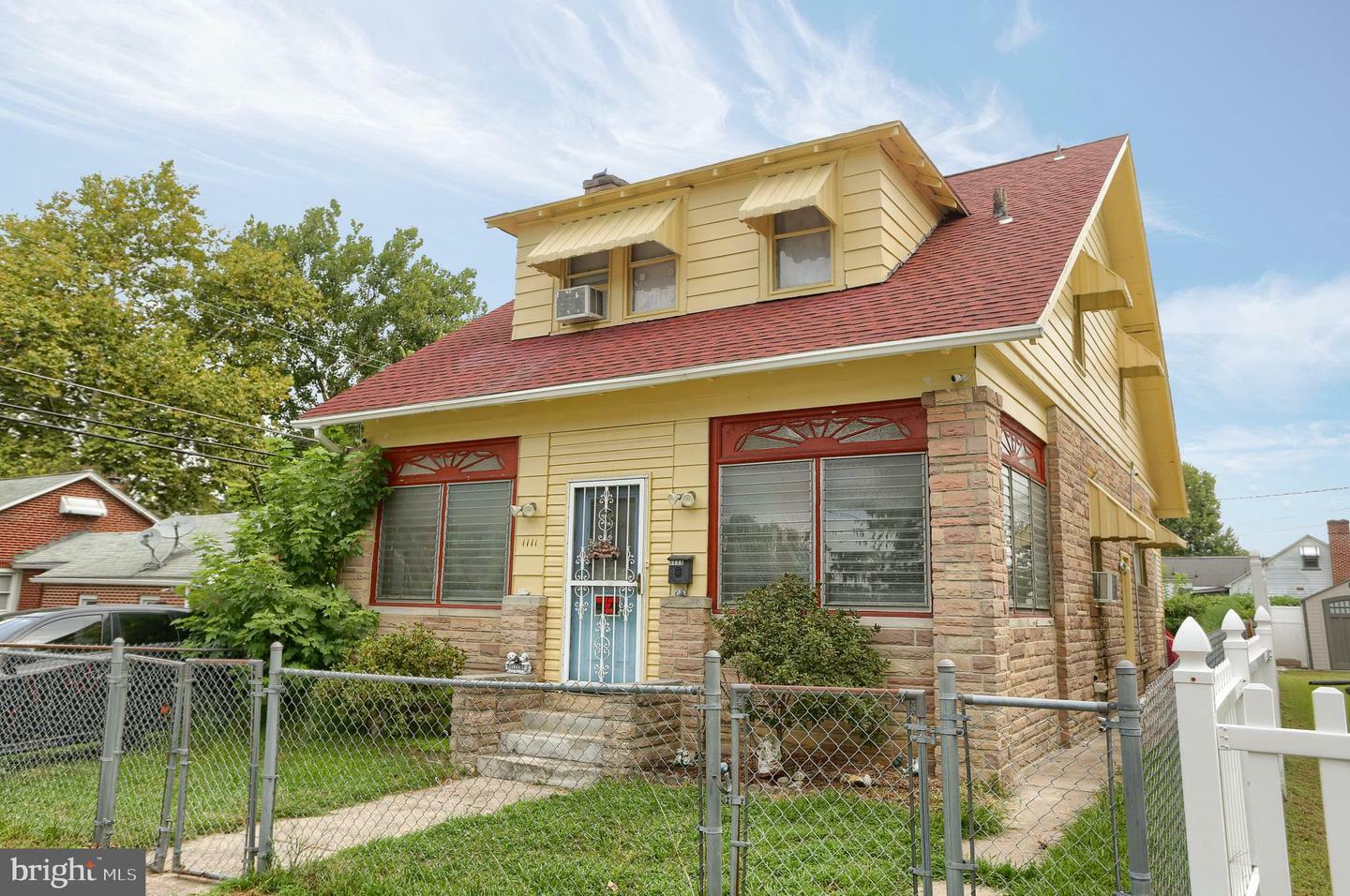 Property Photo: 1111 S 17th Street PA 17104