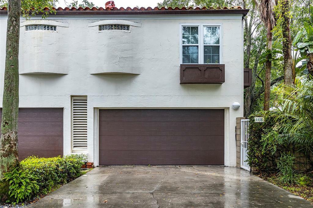 Property Photo: 4416 W Bay To Bay Boulevard FL 33629