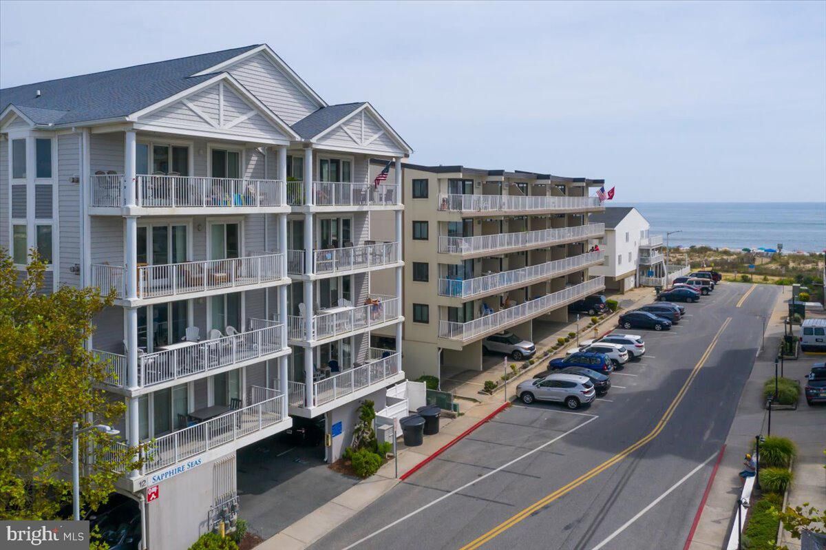 Property Photo:  12 35th Street 303  MD 21842