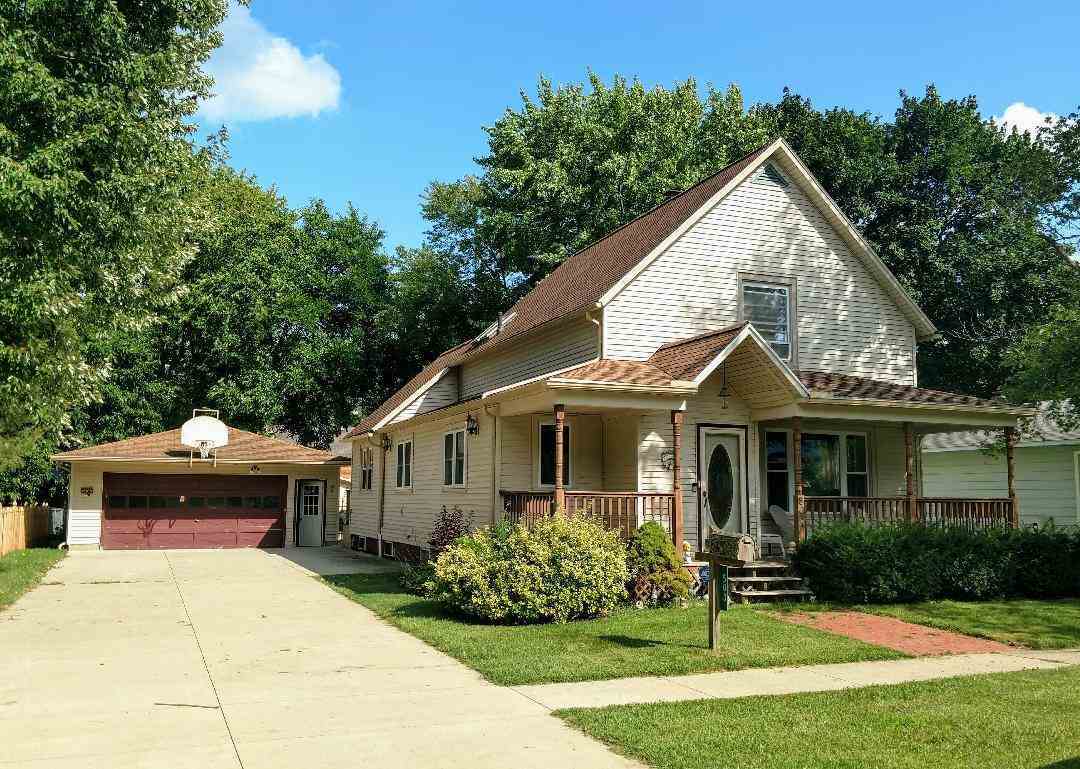 Property Photo:  503 S Chapman  MI 48616 