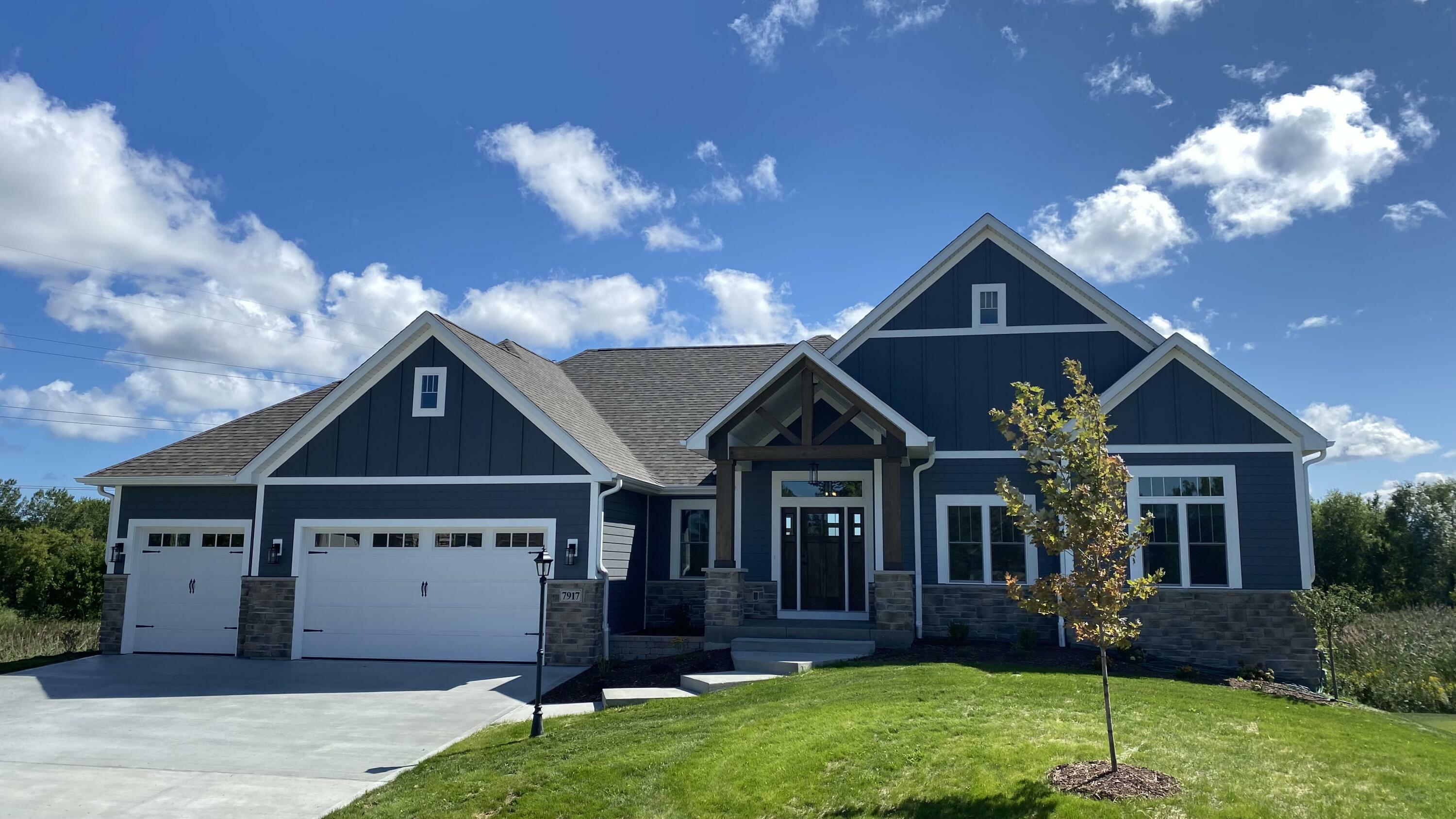 Property Photo: 7917 Creek View Ln WI 53406