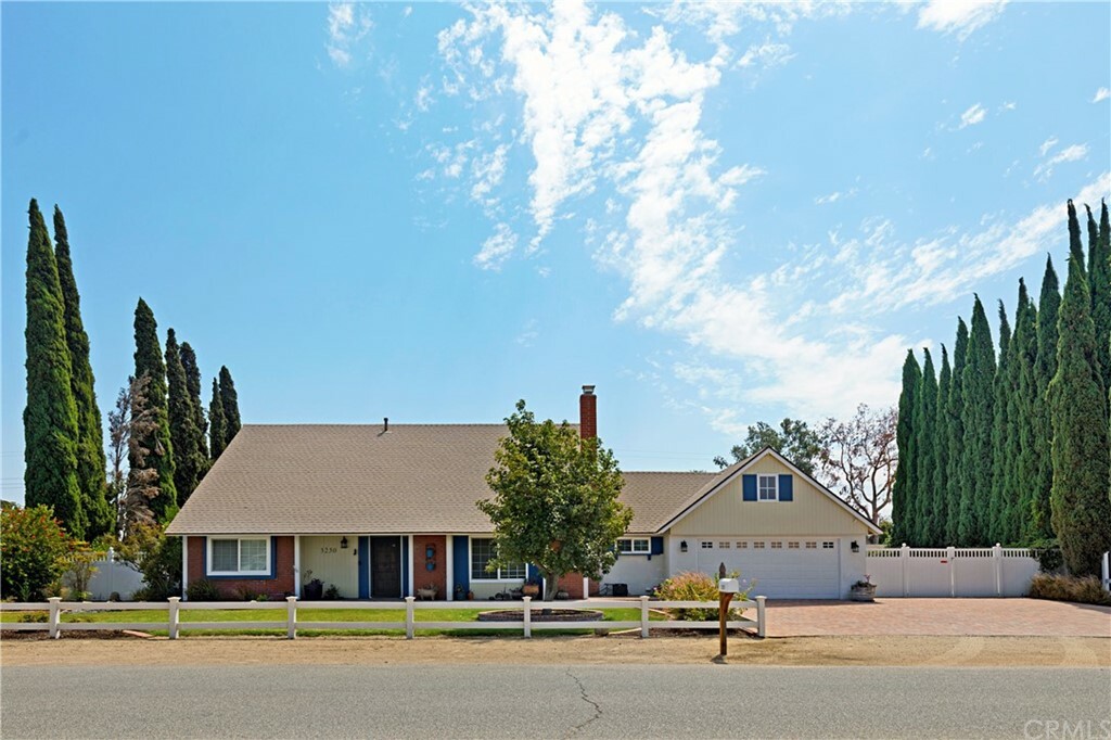 Property Photo:  3250 Kips Korner Road  CA 92860 