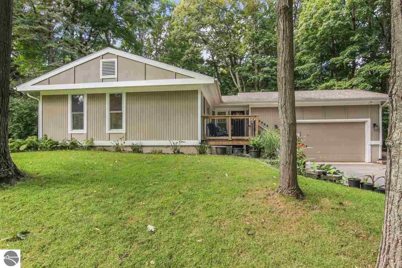 2899 English Woods Drive  Traverse City MI 49686 photo