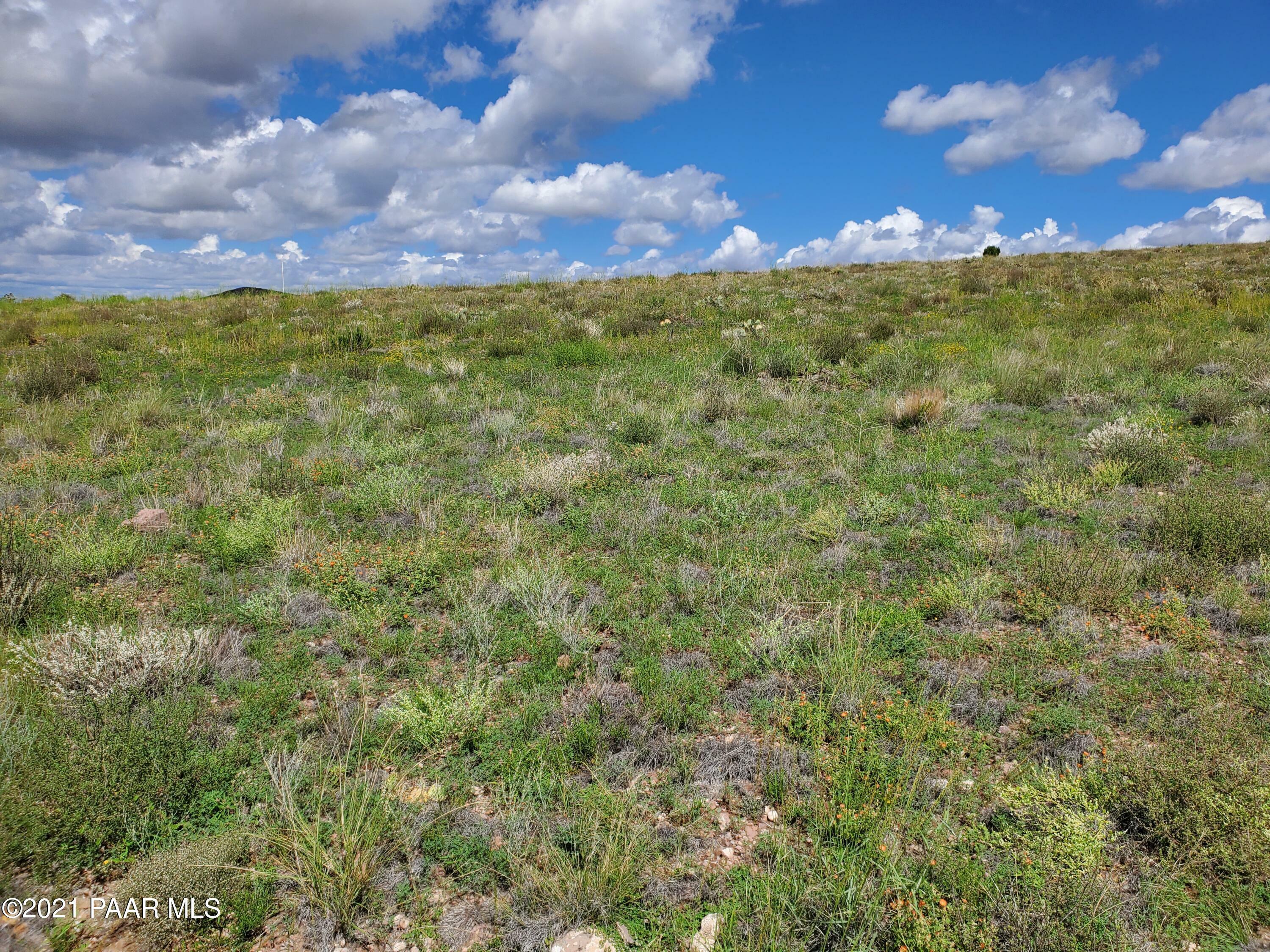 Property Photo:  052B Heavenly Hilltop Trail  AZ 86323 