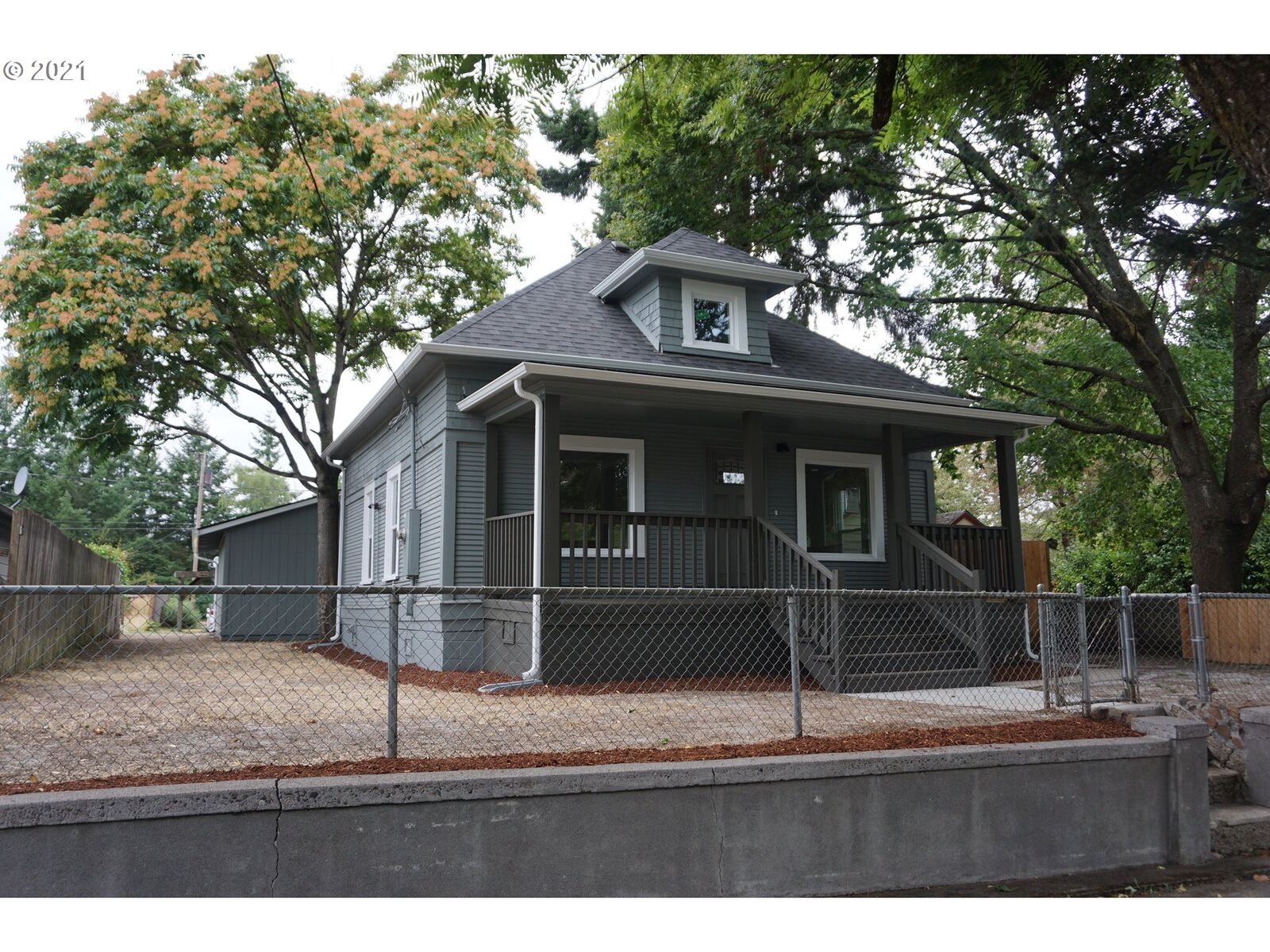 Property Photo:  3508 L St  WA 98663 