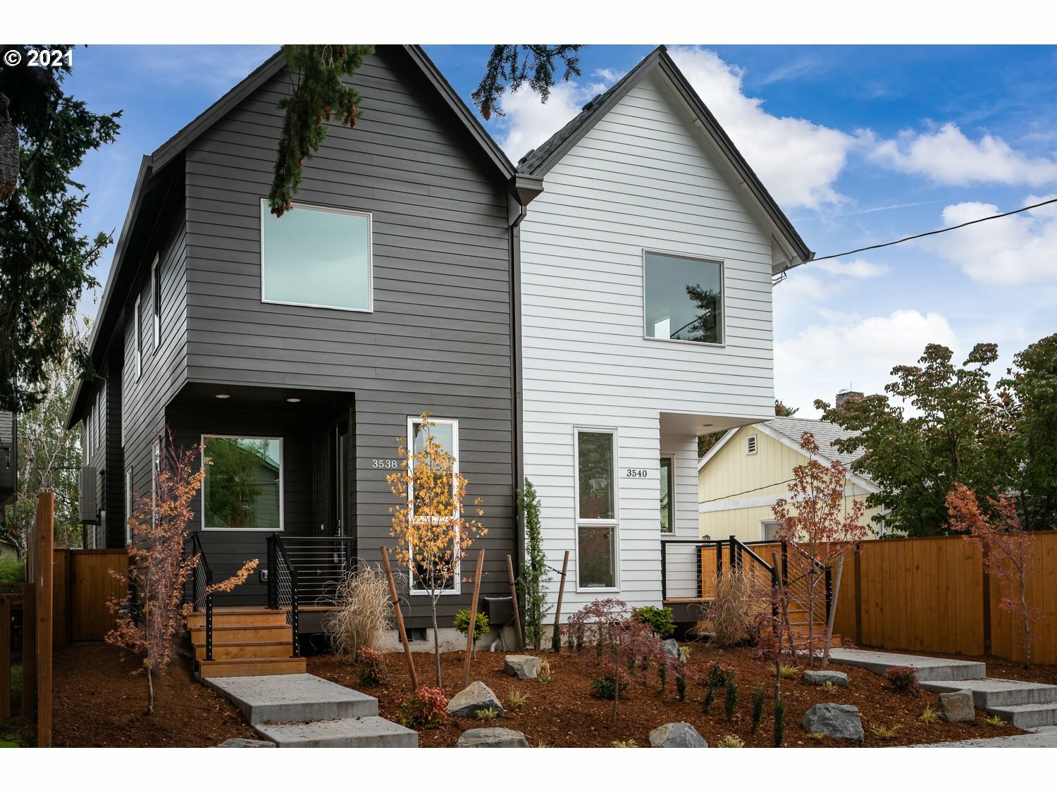 Property Photo:  3538 SE 67th Ave  OR 97206 