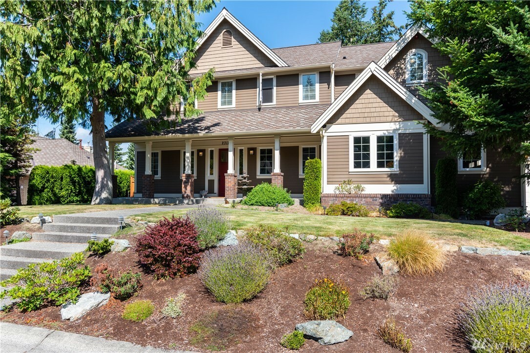 Property Photo:  2312 Hickory Dr  WA 98221 