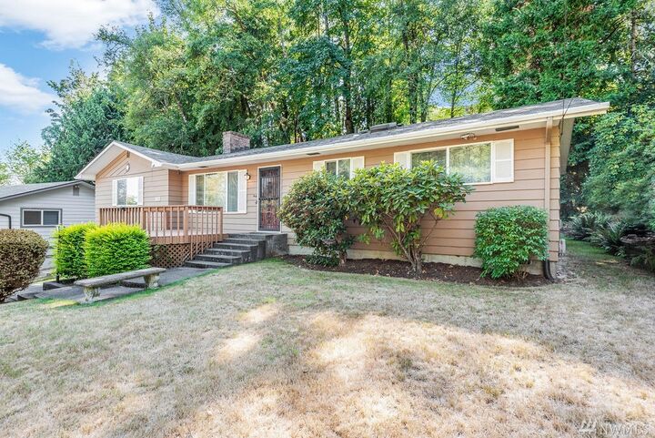 Property Photo: 113 Greenhill Dr WA 98632