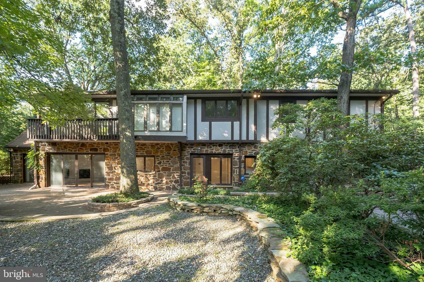 Property Photo:  36 Laurel Hill Drive  NJ 08003 