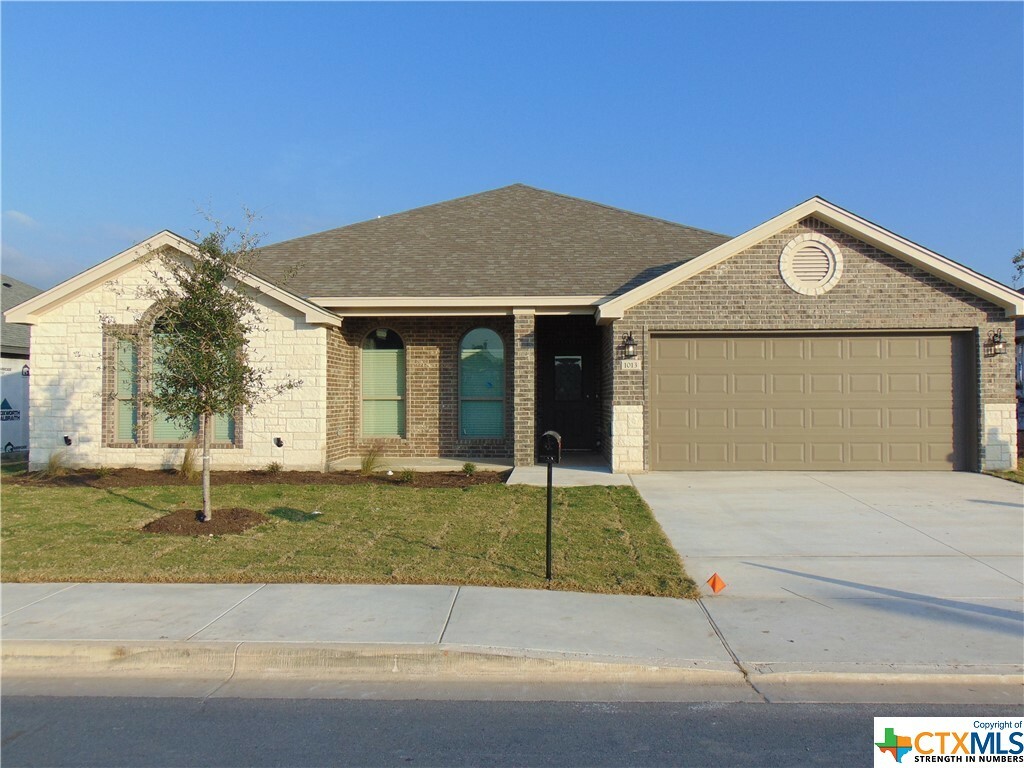 Property Photo:  1013 Galloway Drive  TX 76513 